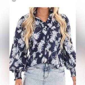ENTRO‎ floral top in navy